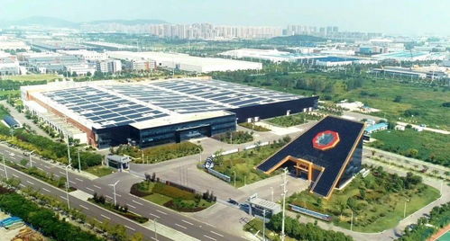 玻璃創(chuàng)造美好世界 看一座工廠如何用兩種玻璃定義技術(shù)開發(fā)新高度